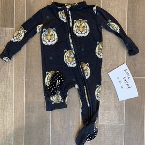 Mateo Posh Peanut footie